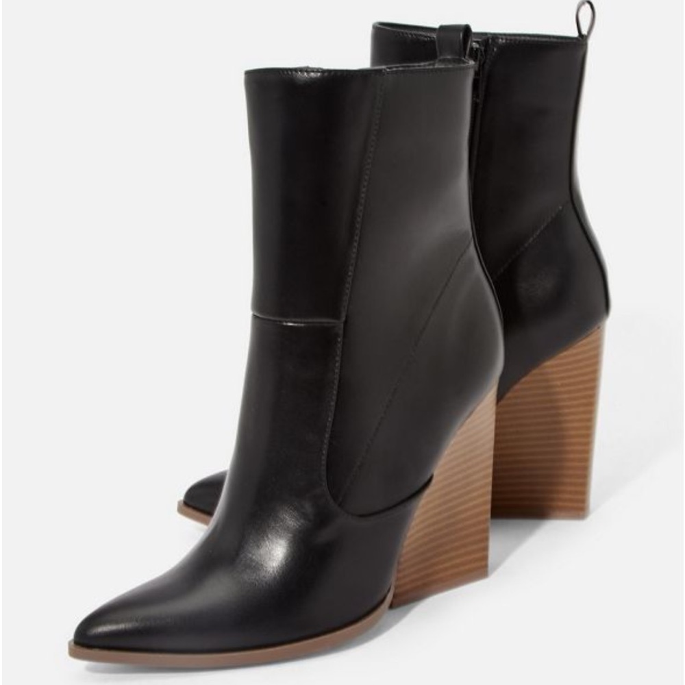 JUST FAB Meyers Western Heeled Boot color: Black Size: 7